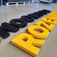doosletters met poedercoating