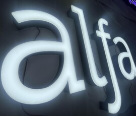 Doosletters, boxletters, LED letters, DeLuxe letters,